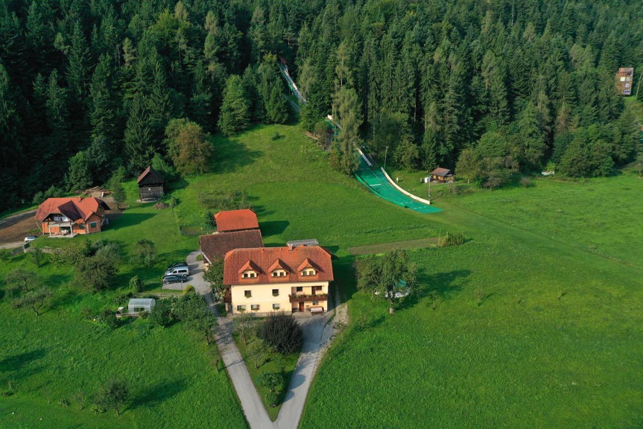 Tourist Farm Kolar Villa Ljubno ภายนอก รูปภาพ